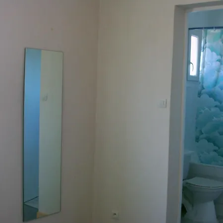 Azur Hotel