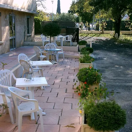 Azur Hotel Pierrelatte