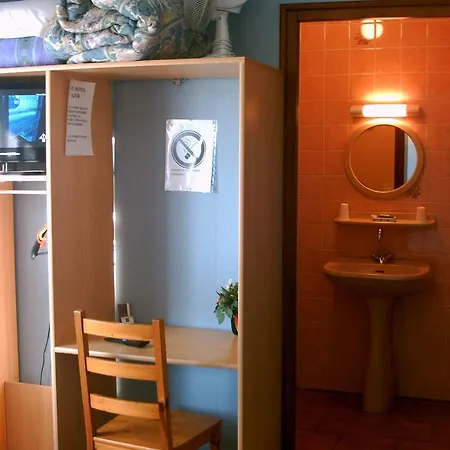 Hotel Azur *